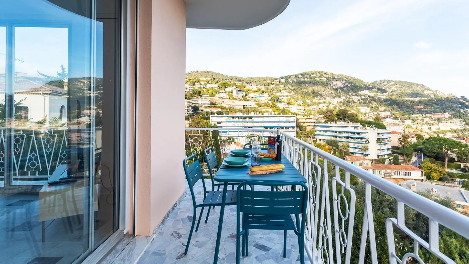 Le Saint Esteve Ap4435 By Riviera Holiday Homes Villefranche-sur-Mer Apartment